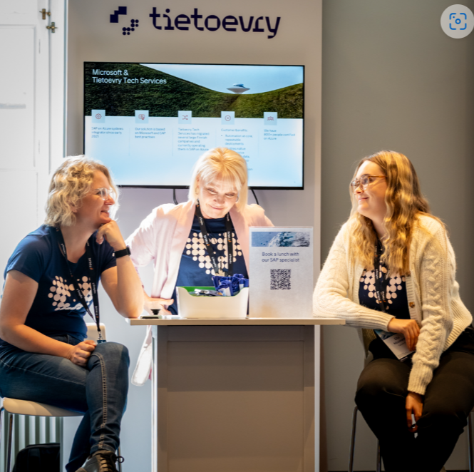 Tietoevry_standi.png